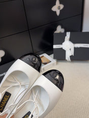 FLAT MARY JANE PUMPS IN WHITE MIX BLACK LAMBSKIN