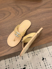CHANEL 26S THONG SANDALS IN BEIGE CALFSKIN WITH RHINESTONE CC LOGO