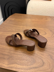 HM 26S OASIS SANDAL IN DARK BROWN SUEDE WITH CRYSTALS