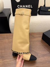 CHANEL 26S TALL BOOTS 60 MM IN BEIGE CALFSKIN TALL BOOTS WITH GOLD TONE CHAIN DETAIL