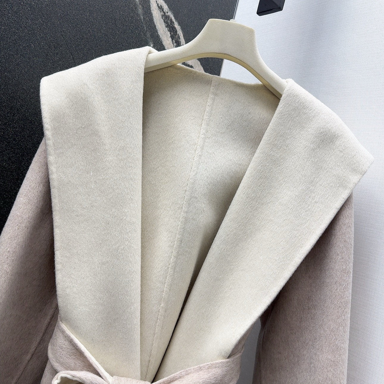 MAX MARA 25S HOODED MID-LENGTH COAT 159