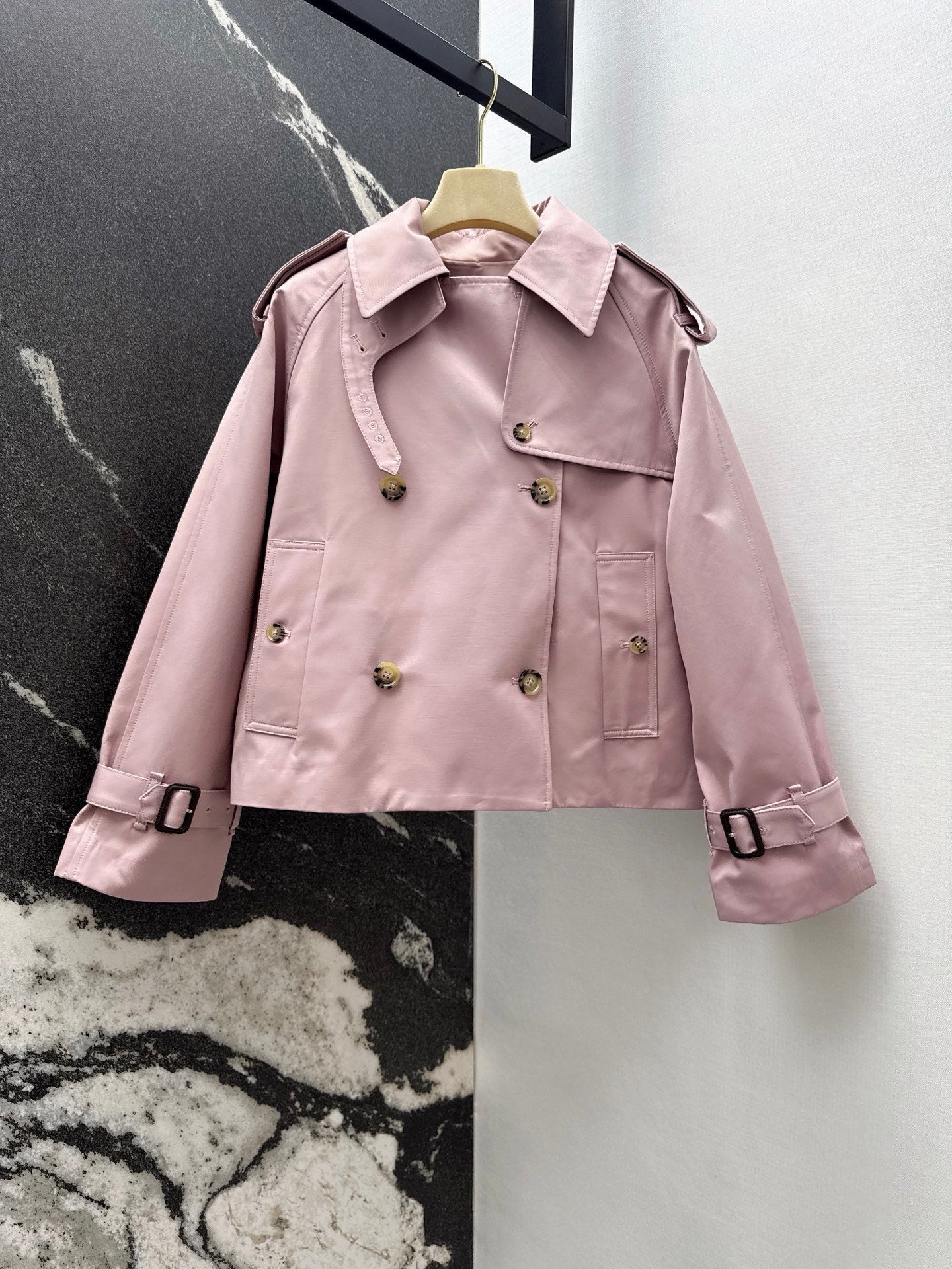 BURBERRY 26S JACKET 424