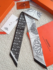 HERMES 26S SCARF 86 IN SILK 309606