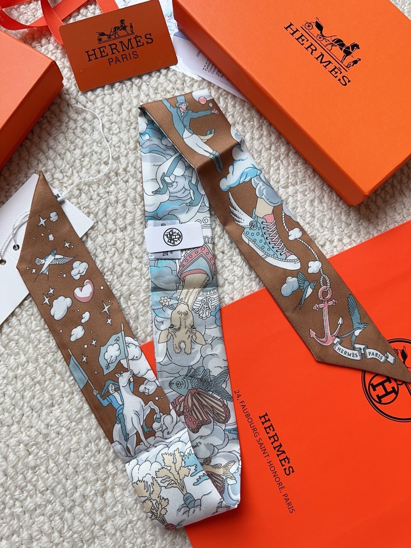 HERMES 26S SCARF 86 IN SILK 309631