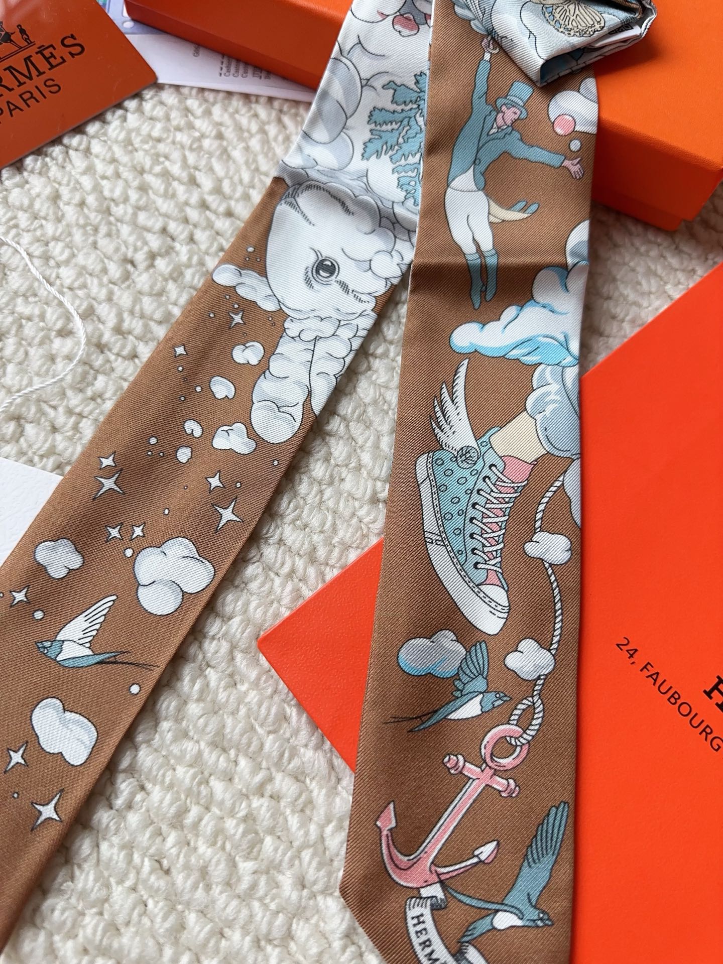 HERMES 26S SCARF 86 IN SILK 309631