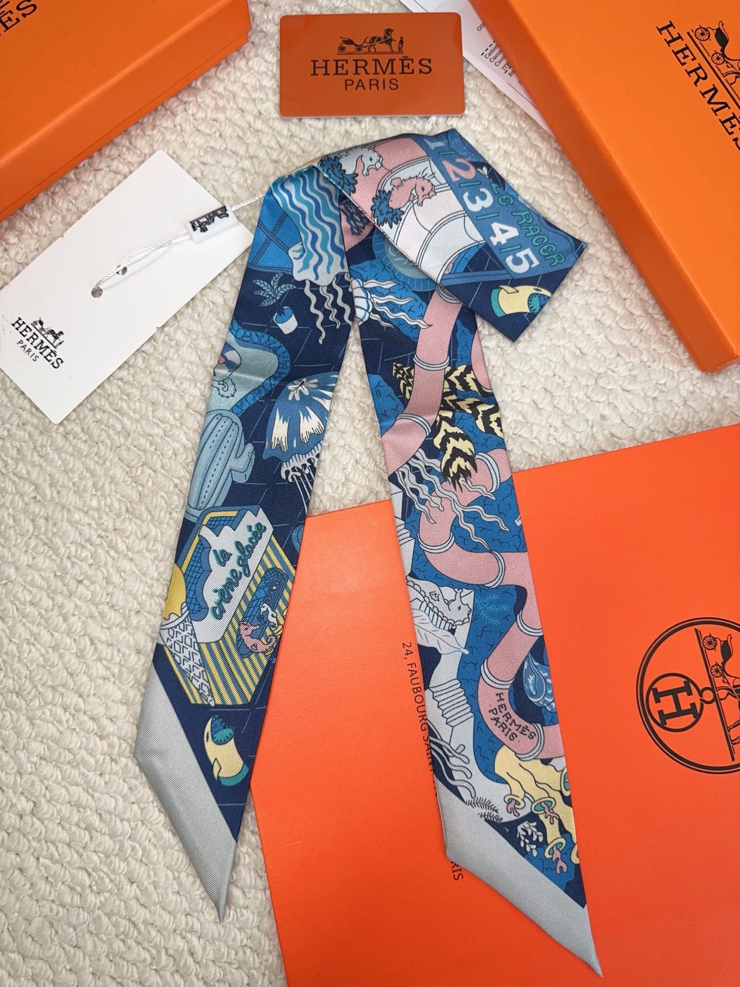 HERMES 26S SCARF 86 IN SILK 309650