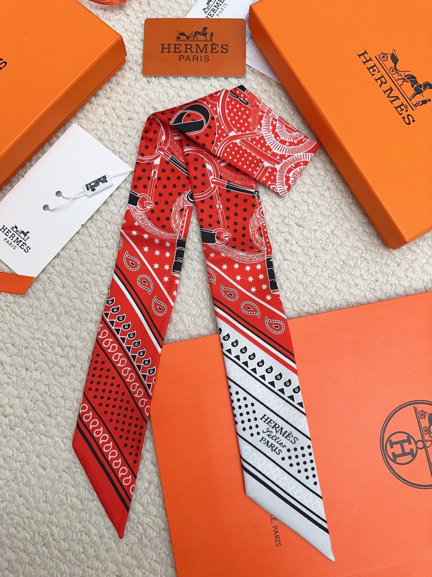 HERMES 26S SCARF 90 IN SILK 309658