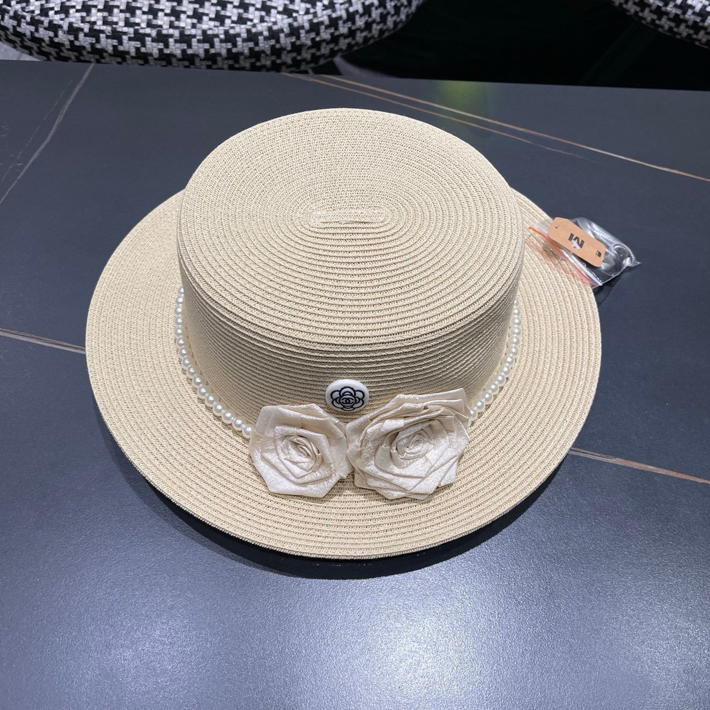CHANEL 26S PEARL & ROSETTE STRAW BOATER HAT 337933