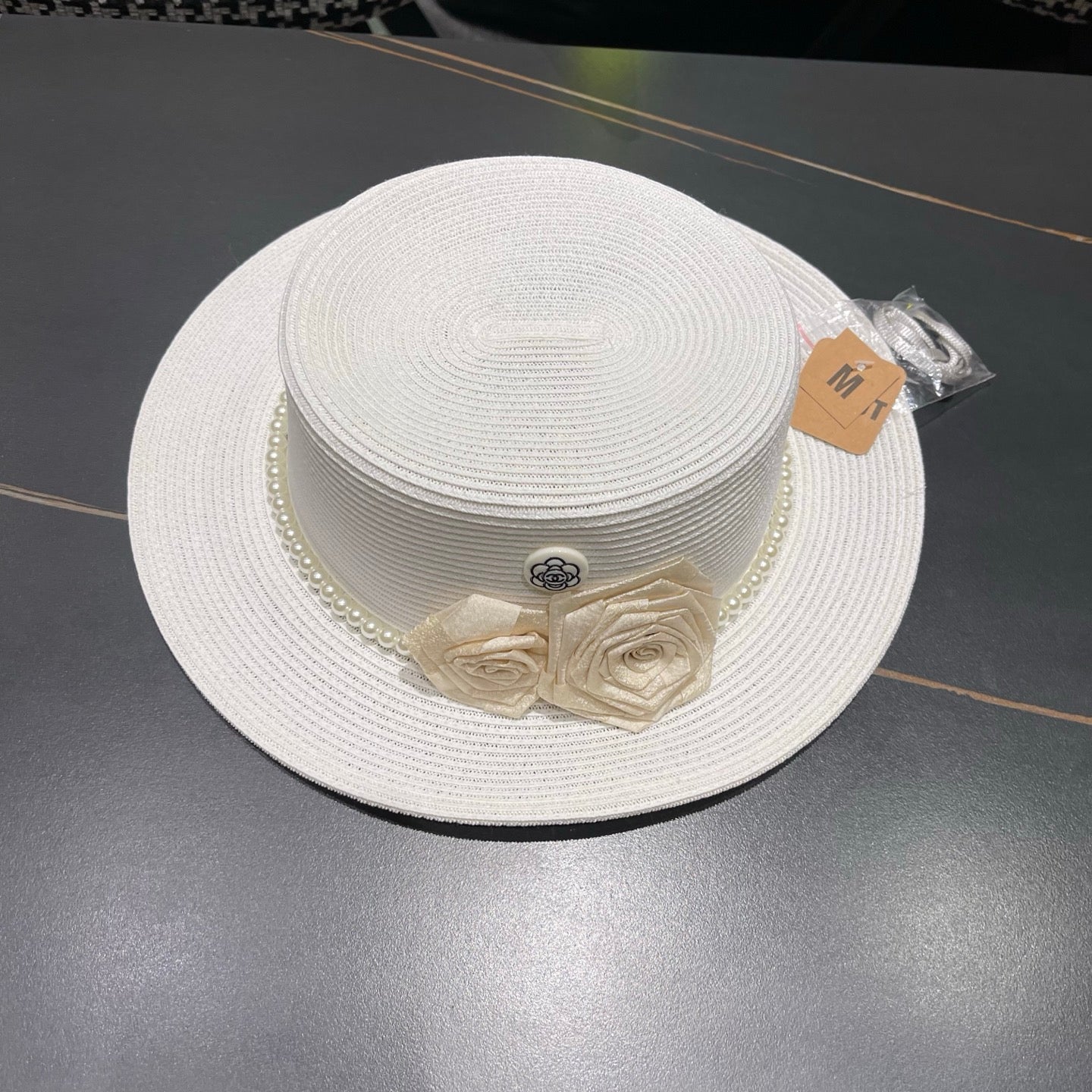 CHANEL 26S PEARL & ROSETTE STRAW BOATER HAT 337935