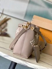 BUNDLE 28 IN TOURTERELLE WHITE MONOGRAM EMPREINTE LEATHER GOLD HARDWARE