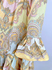 HIGH-NECK LONG-SLEEVE PRINTED DRESS IN PURPLE AND YELLOW