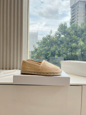 CHLOÉ WOVEN LOAFER IN TAN BEIGE RAFFIA
