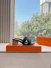 0ASIS SANDAL IN BLACK CALFSKIN