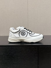 CLASSIC TRAINER IN WHITE MIX BLACK FABRIC