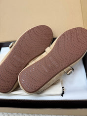 ALAIA 25S SHEARLING BALLET FLATS IN DARK BEIGE SUEDE