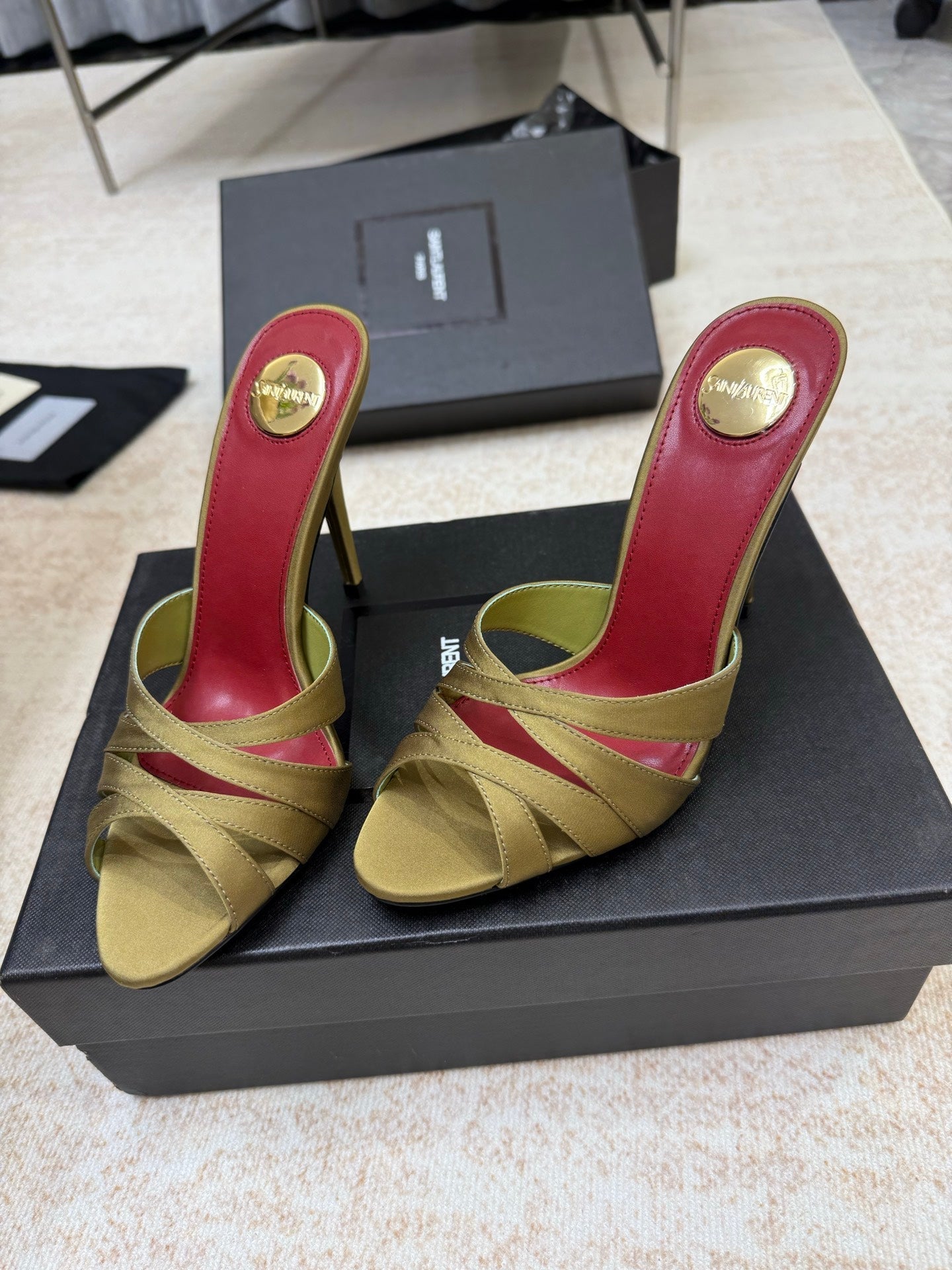 YSL 26S HEELED SANDALS 105 MM IN OLIVE GREEN SATIN