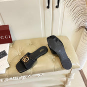 GUCCI 26S SLIDES IN BLACK CALFSKIN