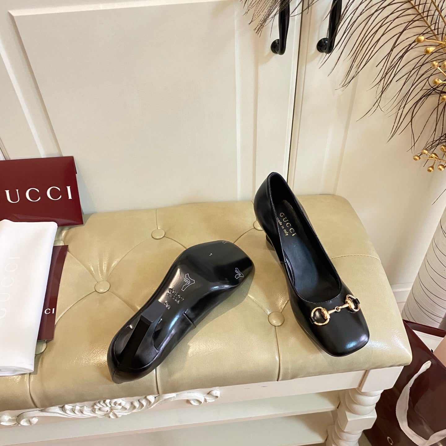 GUCCI 26S HORSEBIT MID-HEEL PUMPS 75 MM IN BLACK CALFSKIN