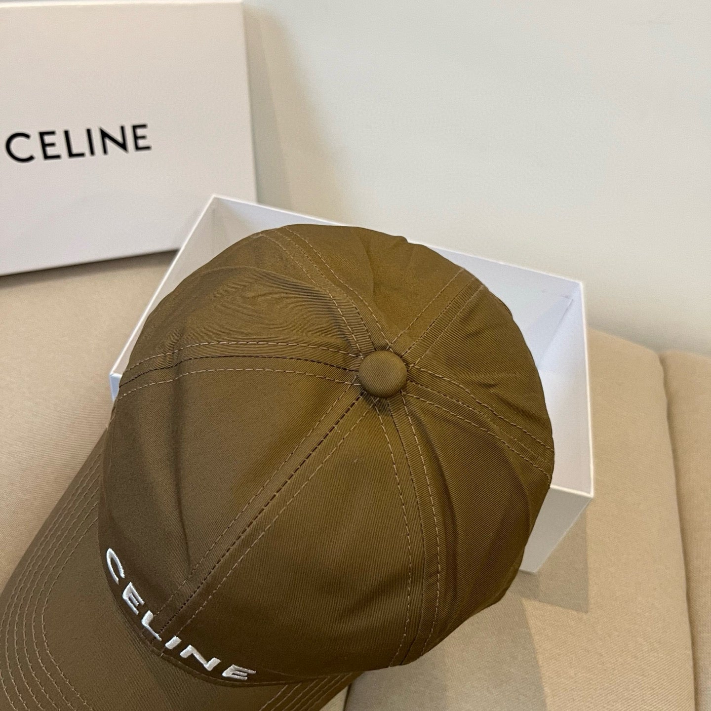 BASEBALL CAP MODEL 650193 IN BROWN FABRIC