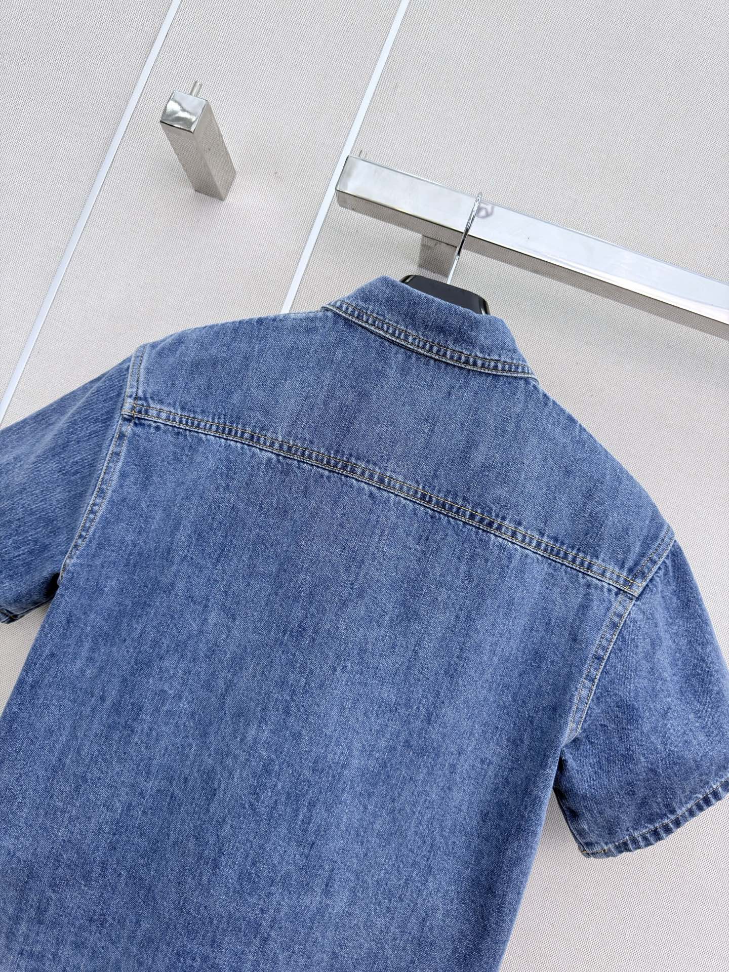 CELINE 26S SHORT SLEEVE DENIM SHIRT 321