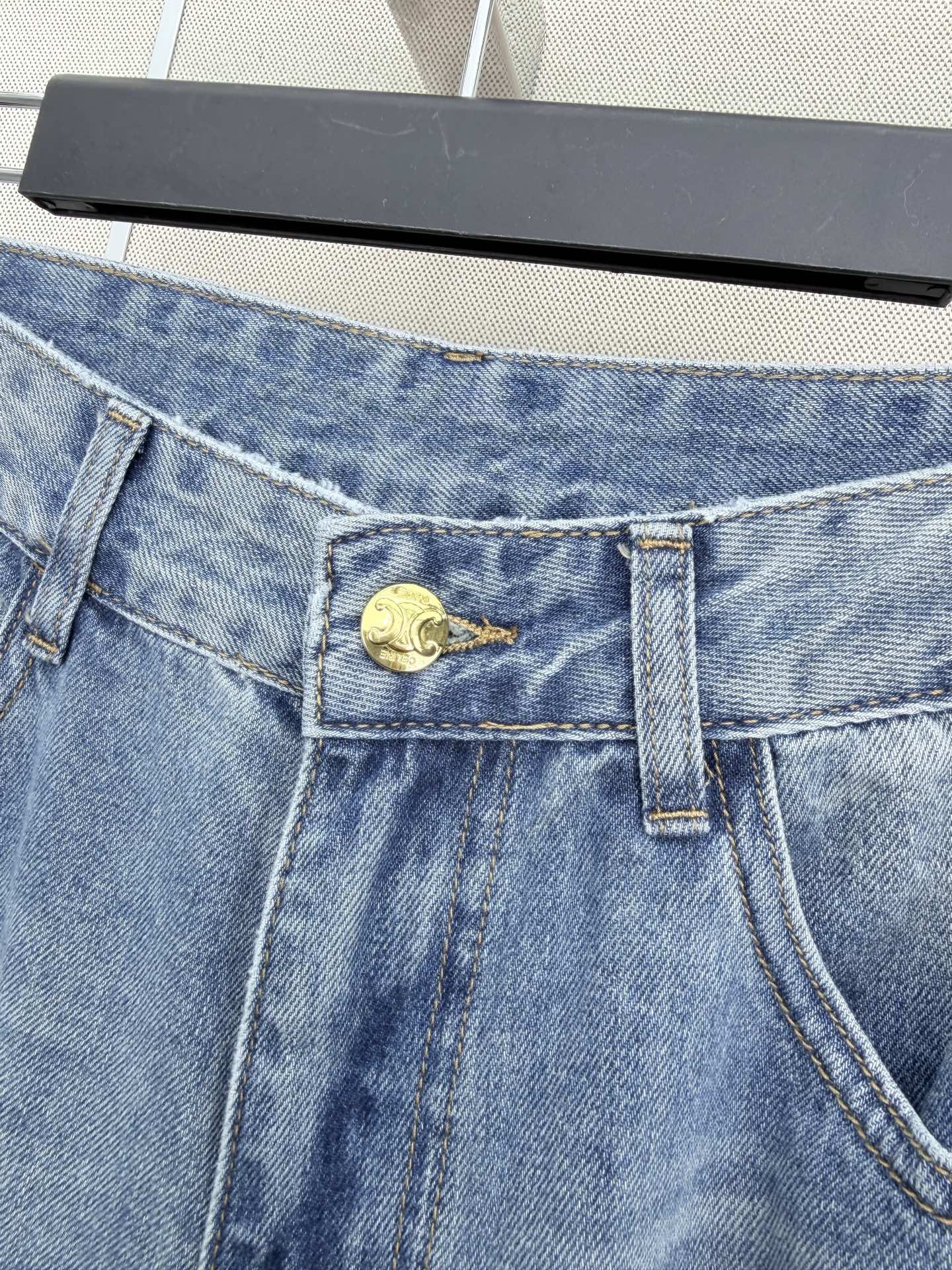 CELINE 26S STRAIGHT LEG JEANS 362