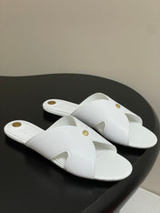 LP CLASSIC CROSS-STRAP SANDALS 25S IN WHITE LAMBSKIN