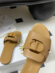 DIOR CLASSIC MONTAIGNE SANDALS 25S IN LIGHT BROWN LAMBSKIN WITH CD LOGO