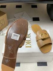 DIOR CLASSIC MONTAIGNE SANDALS 25S IN LIGHT BROWN LAMBSKIN WITH CD LOGO