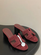 HM 25S ORAN HIGH‑HEEL SANDAL IN DARK RED SUEDE AND LAMBSKIN