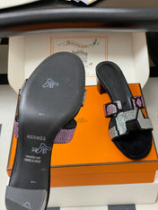 HM 25S ORAN HIGH‑HEEL SANDAL 50 MM IN BLACK LAMBSKIN WITH WHITE MIX PINK STONE DETAILS