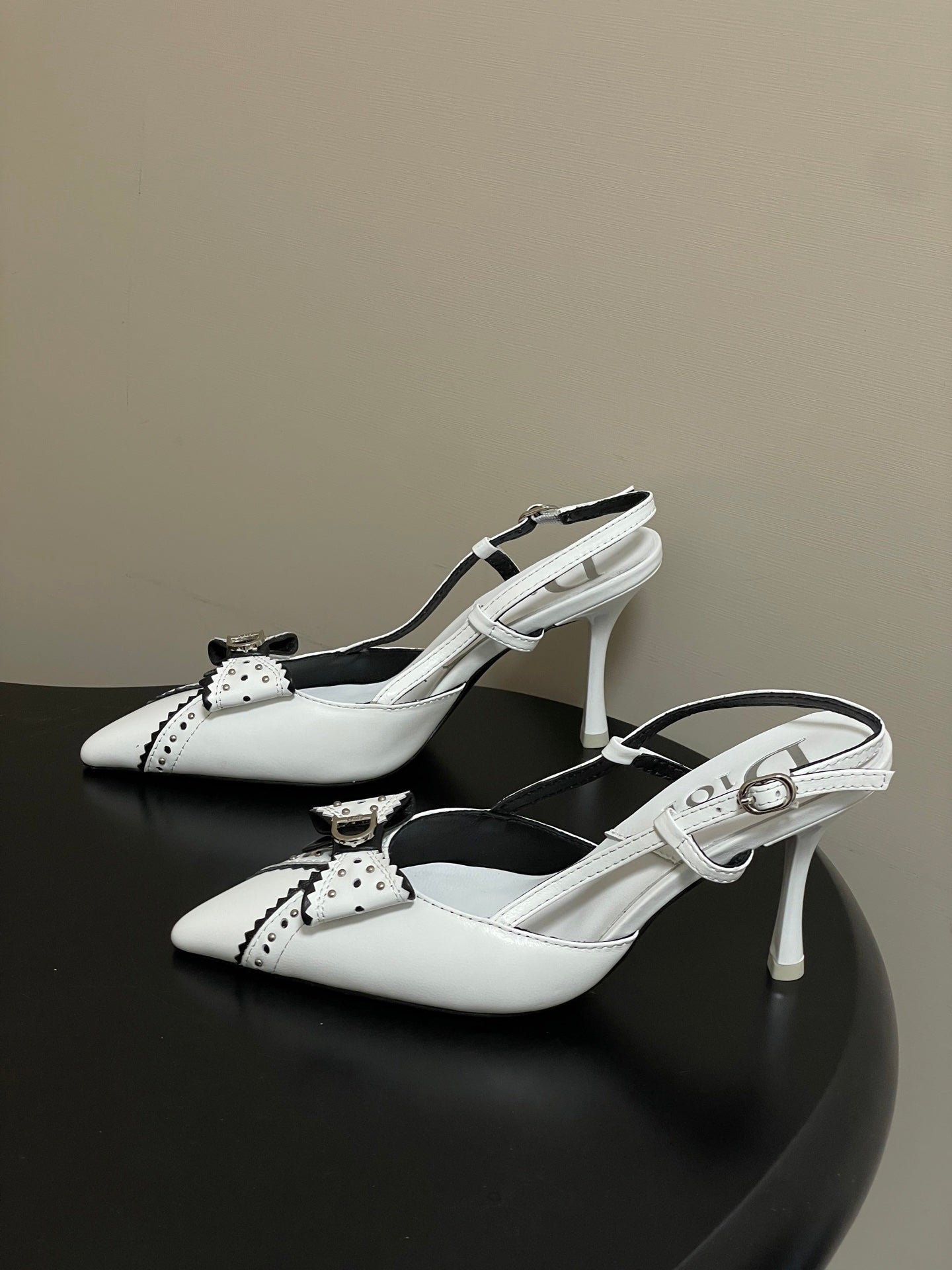DIOR 26S SLINGBACK HIGH HEELS 100 MM IN WHITE CALFSKIN