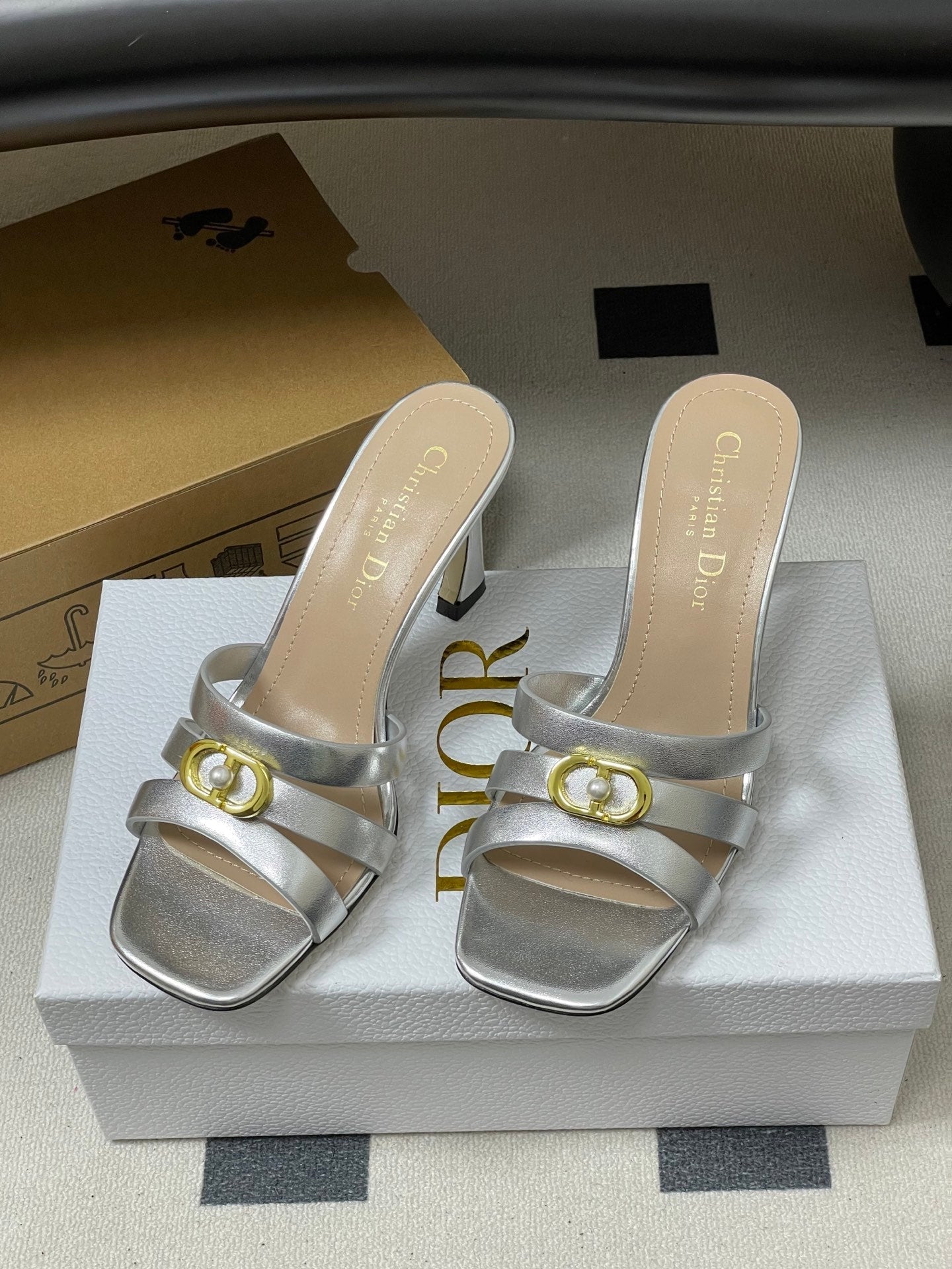 DIOR 26S HIGH HEEL SANDALS 80 MM IN SILVER CALFSKIN
