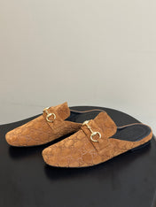 GUCCI 26S HORSEBIT LOAFER MULES IN MEDIUM BROWN SUEDE