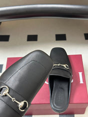 GUCCI 26S HORSEBIT LOAFER MULES IN BLACK CALFSKIN