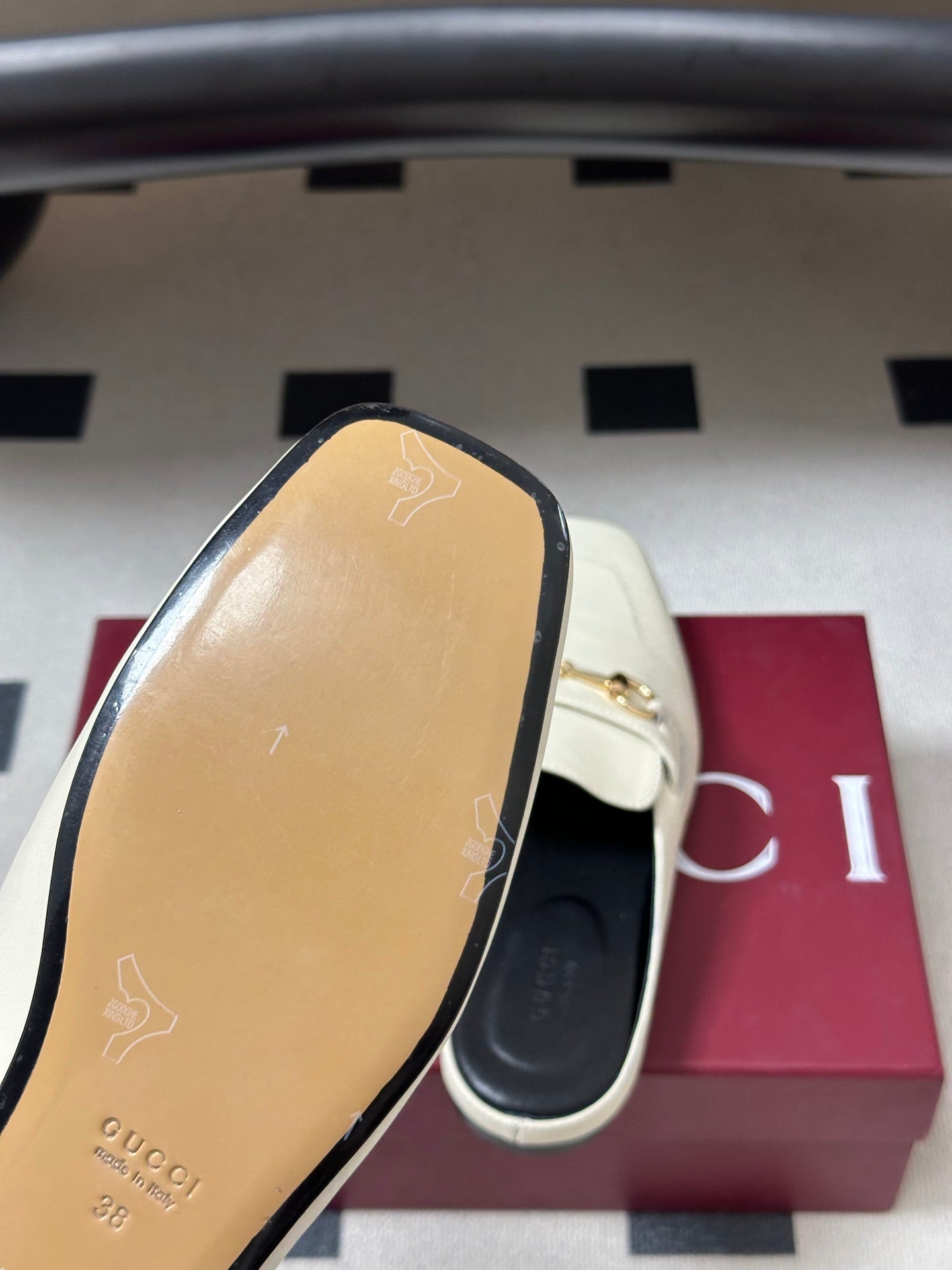 GUCCI 26S HORSEBIT LOAFER MULES IN WHITE CALFSKIN