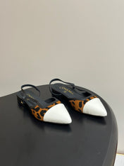CHANEL 26S POINTED TOE SLINGBACKS IN BROWN PONY HAIR AND WHITE LAMBSKIN
