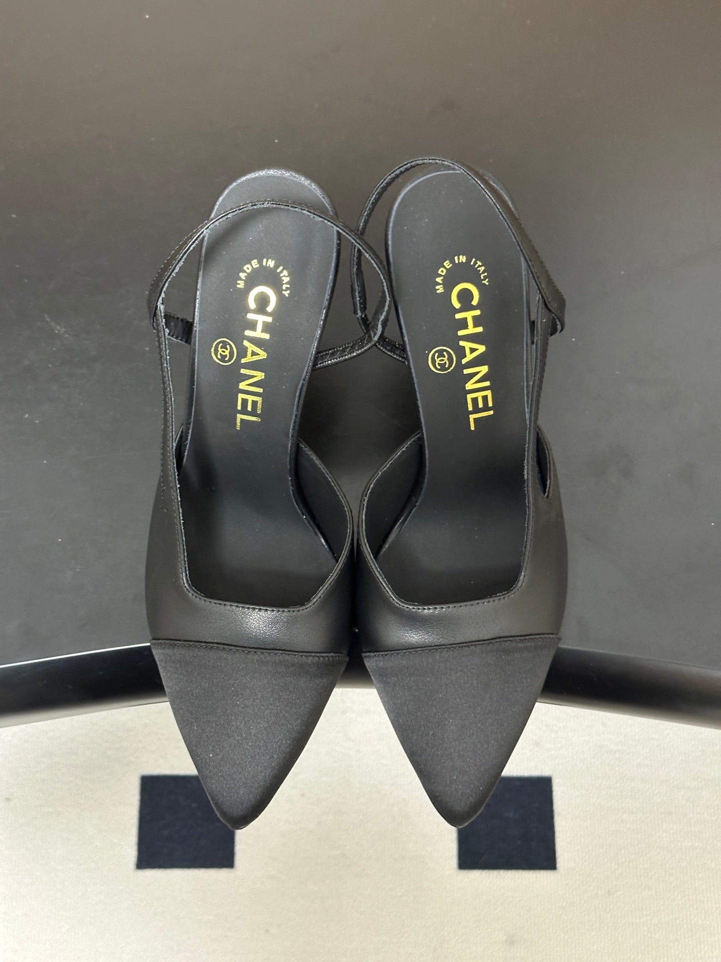 CHANEL 26S POINTED TOE HIGH HEEL SLINGBACKS 85 MM IN BLACK LAMBSKIN AND FABRIC