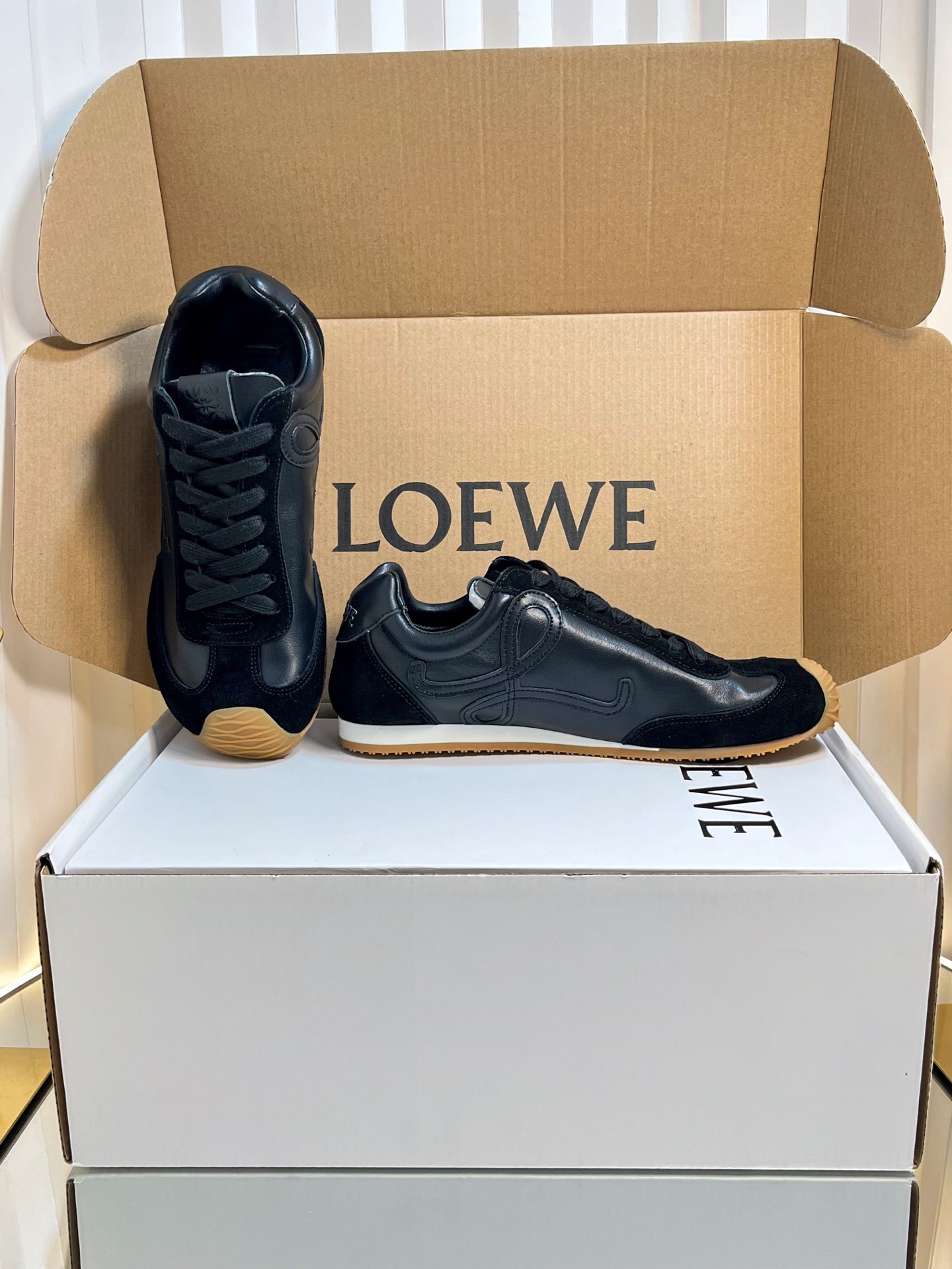 LOEWE 26S RUNNER 2.0 SNEAKERS IN BLACK CALFSKIN AND SUEDE