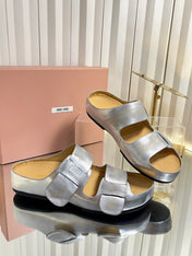 MIUMIU 26S DOUBLE-STRAP SLIDES IN SILVER CALFSKIN