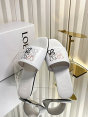 LOEWE 26S LOGO-EMBROIDERED SANDALS IN WHITE CALFSKIN