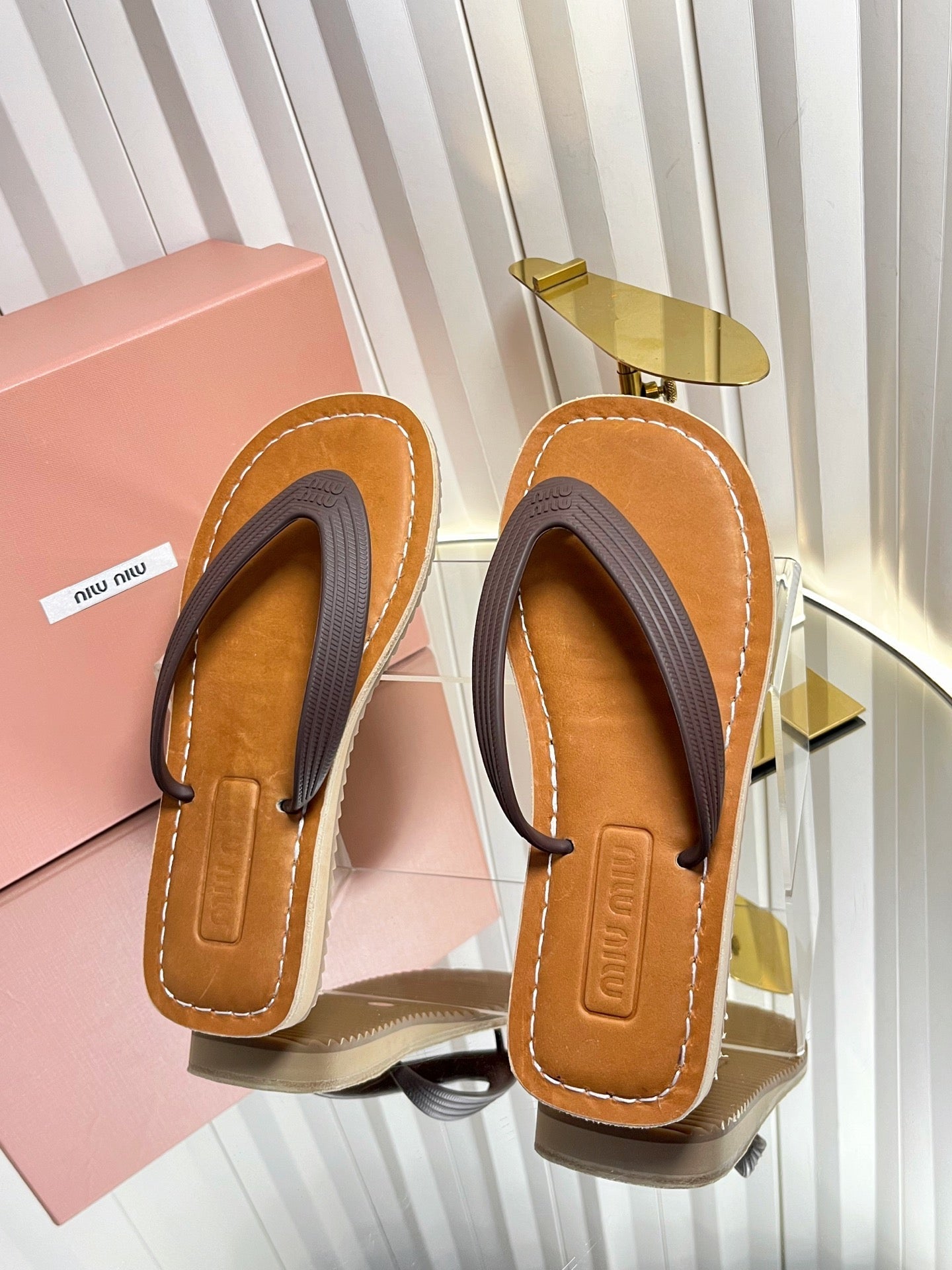 MIUMIU 26S THONG FLAT SANDALS IN DARK BROWN CALFSKIN