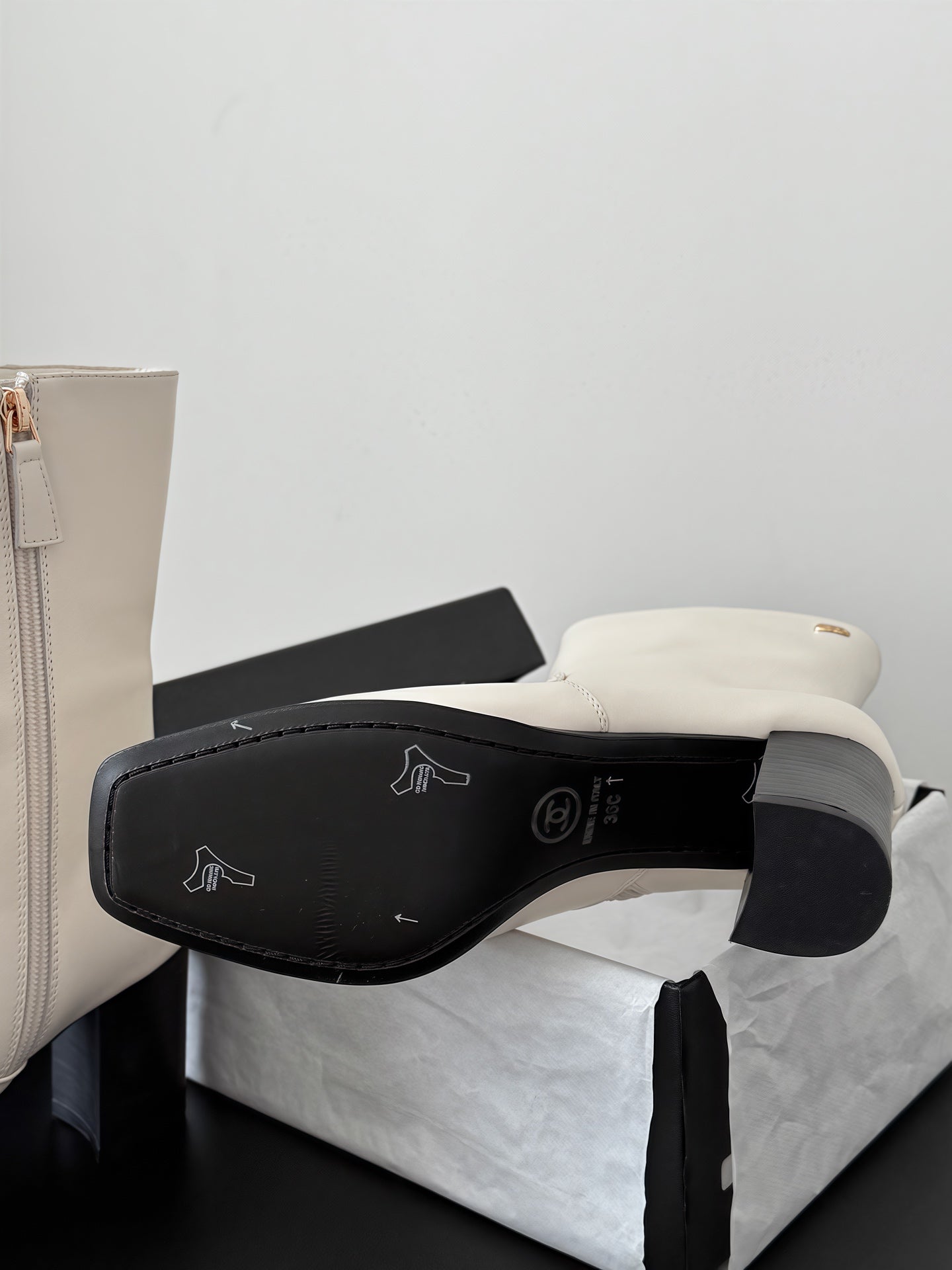 CHANEL 26S ANKLE BOOTS 70 MM IN CREAM WHITE CALFSKIN SQUARE TOE