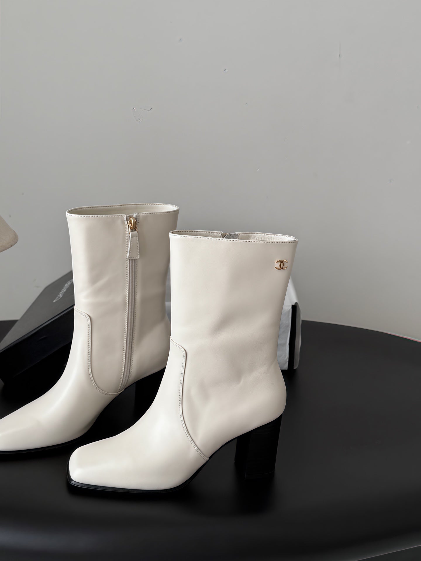 CHANEL 26S ANKLE BOOTS 70 MM IN CREAM WHITE CALFSKIN SQUARE TOE