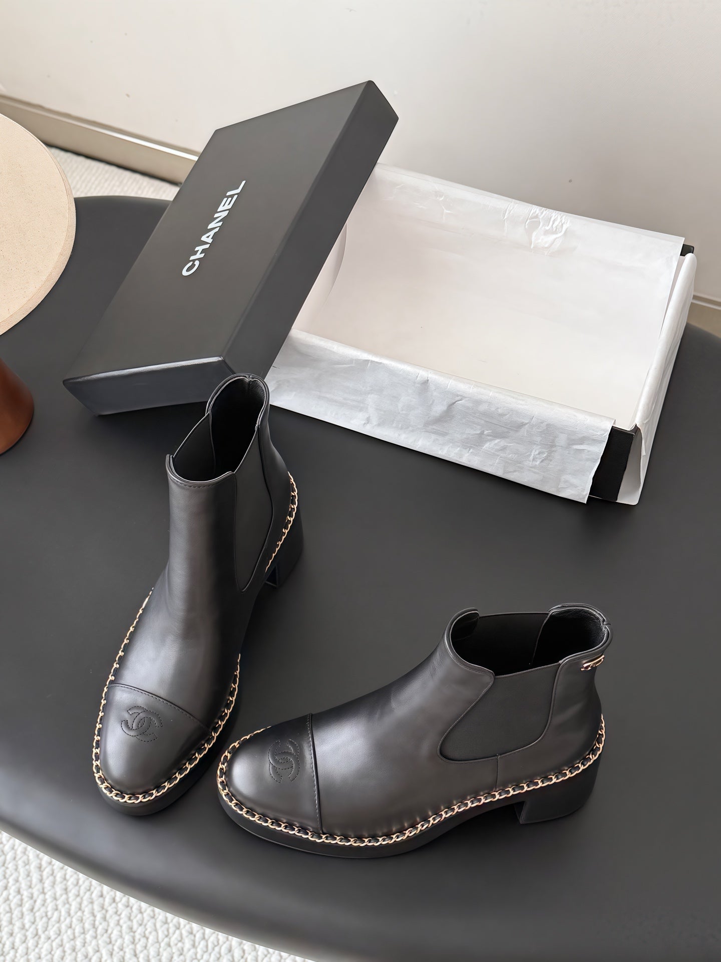 CHANEL 26S CHELSEA ANKLE BOOTS 70 MM IN BLACK CALFSKIN
