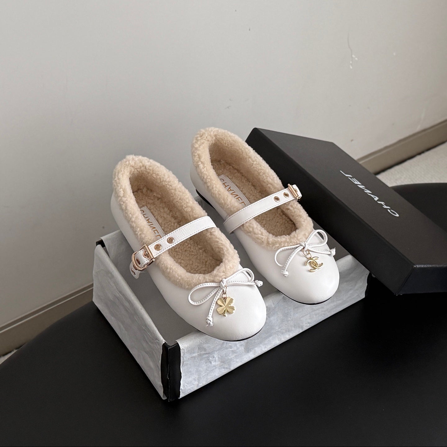 CHANEL 26S MARY JANE FLATS IN WHITE LAMBSKIN AND SHEARLING