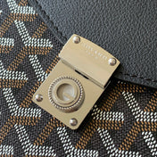 CHYPRE WALLET-POUCH 21 IN BLACK GOYARDINE CANVAS AND CALFSKIN