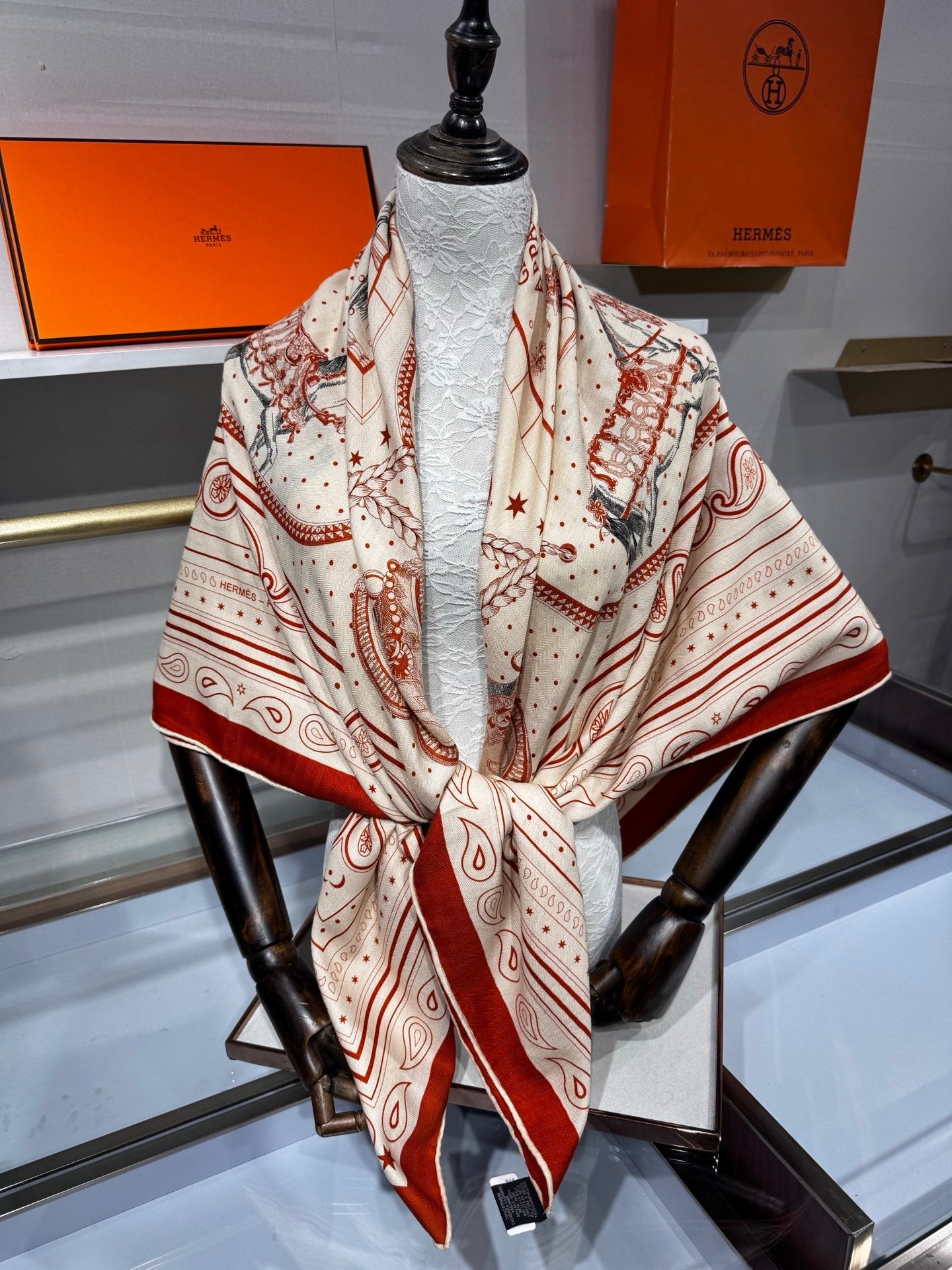 HERMES 26S SCARF 140 IN SILK AND CASHMERE 495971