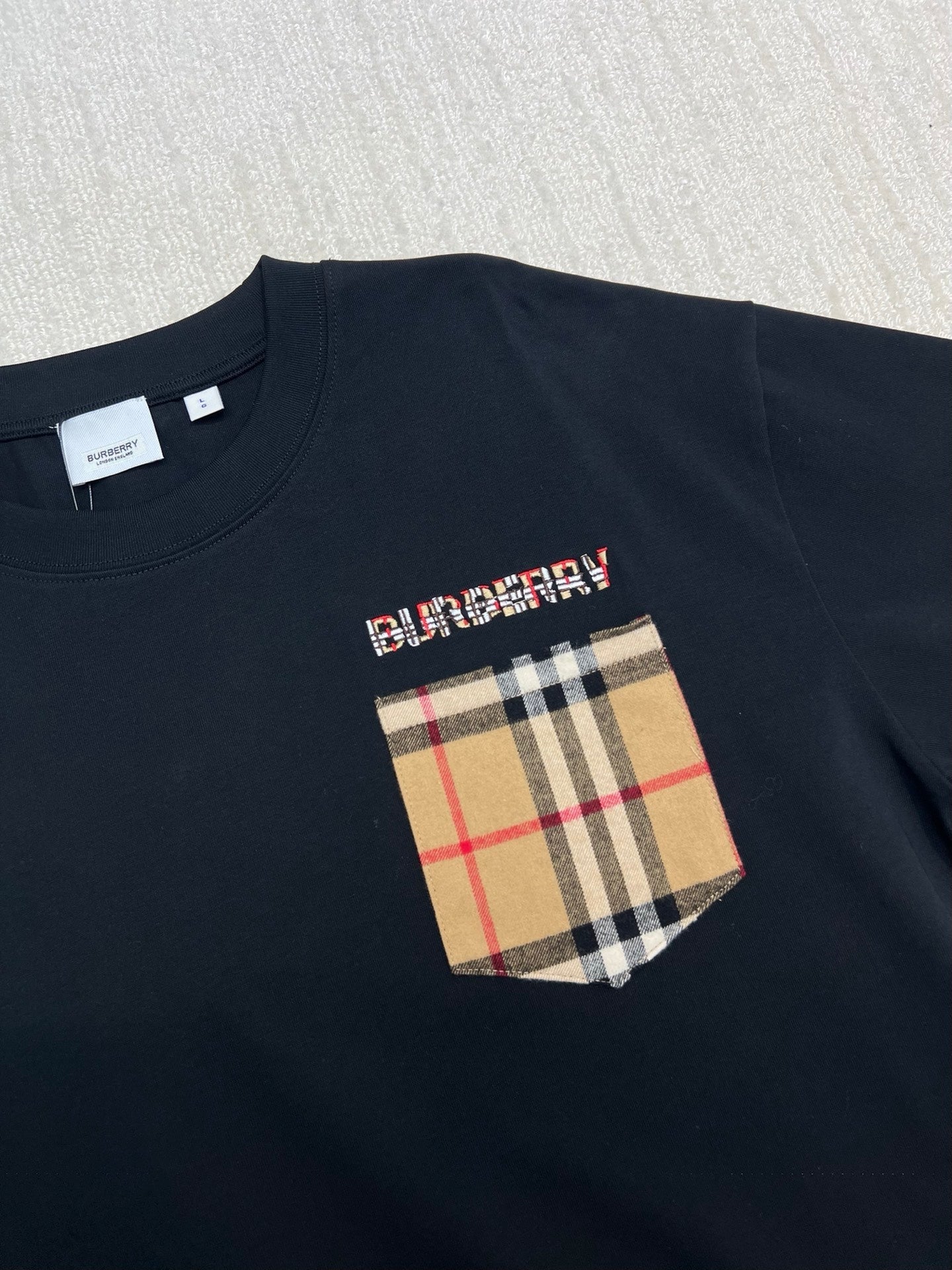 BURBERRY 26S T-SHIRT 381