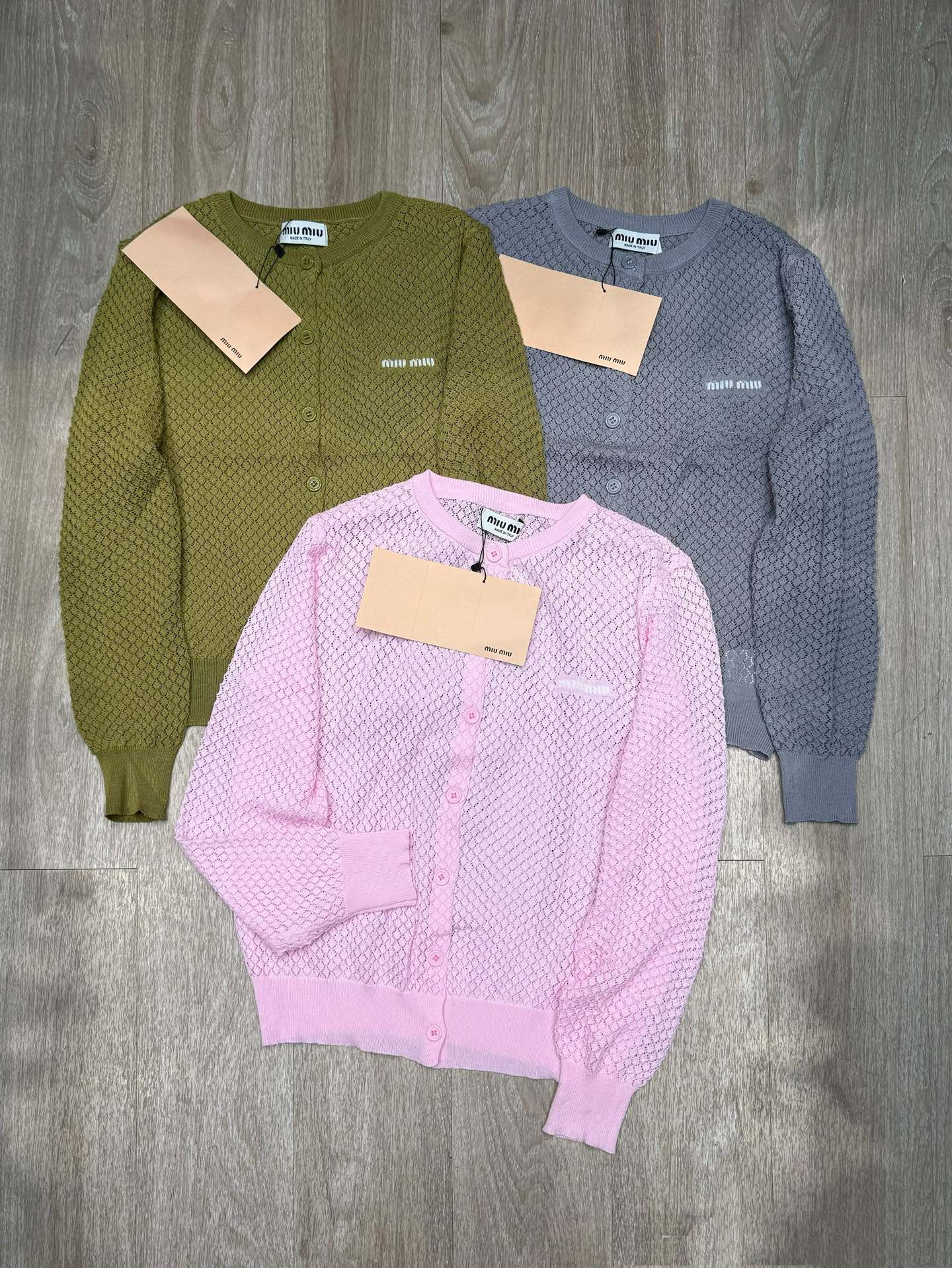 MIUMIU CARDIGAN STYLE 412