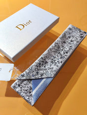 DIOR 26S SCARF 105CM IN SILK 311652